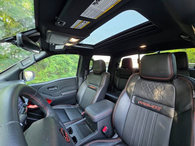 Used 2024 Nissan Frontier PRO-4X w/ Pro Premium Package image 12