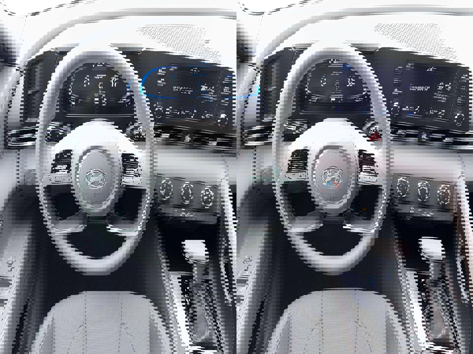 New 2026 Hyundai Elantra SE image 17