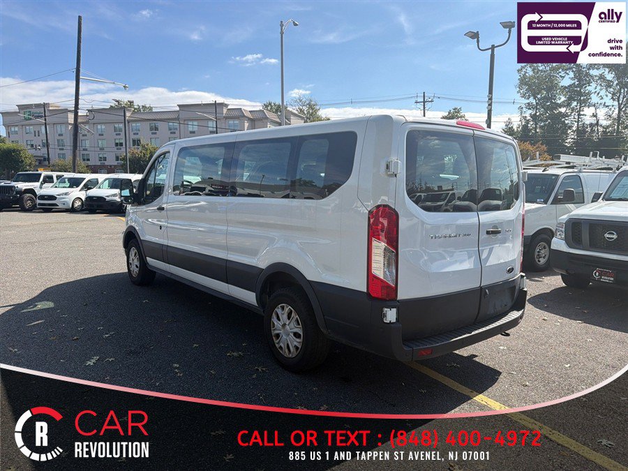 Used 2025 Ford Transit 350 XLT RWD image 4
