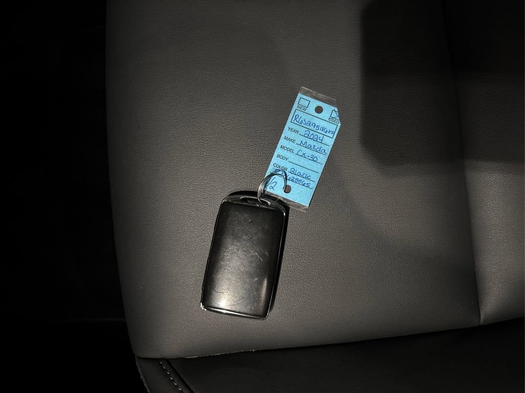 Used 2024 MAZDA CX-30 AWD 2.5 S w/ Preferred Package image 35