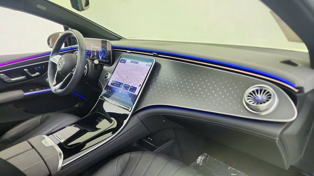 Used 2023 Mercedes-Benz EQS 450+ 4MATIC Sedan image 20