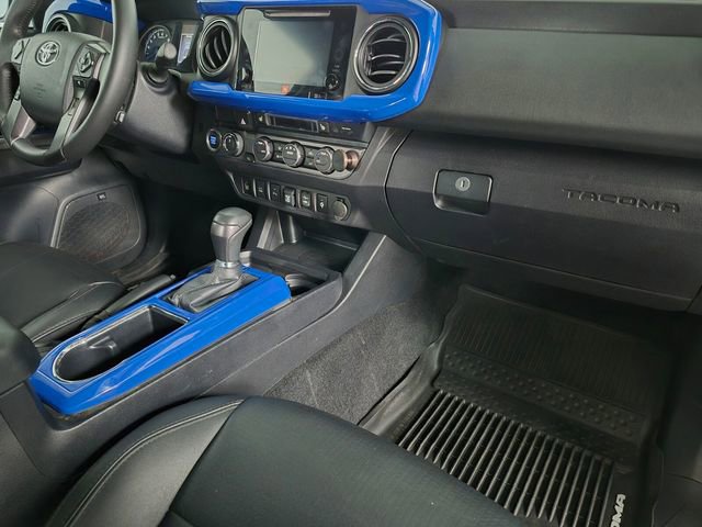 Used 2019 Toyota Tacoma TRD Off-Road AWD/4WD image 35