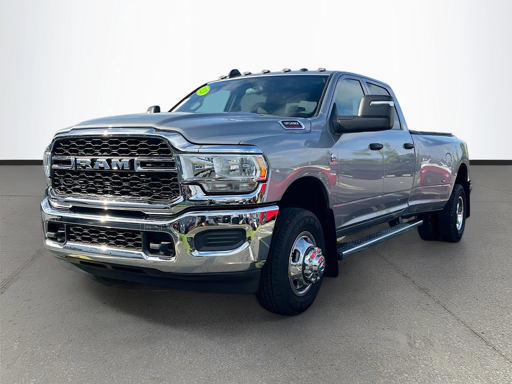 Used 2023 RAM 3500 Tradesman AWD/4WD image 3