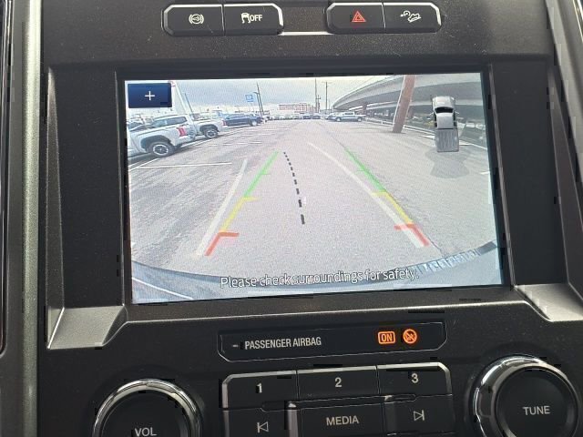 Used 2022 Ford F350 XLT w/ XLT Premium Package AWD/4WD image 32