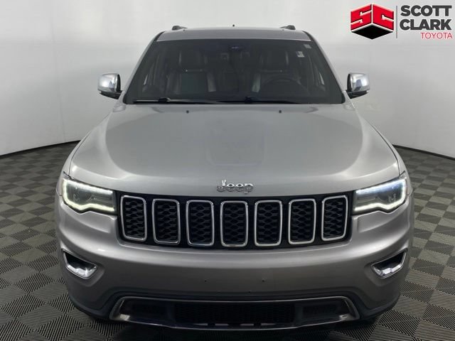 Used 2017 Jeep Grand Cherokee Limited w/ Luxury Group II AWD/4WD image 2