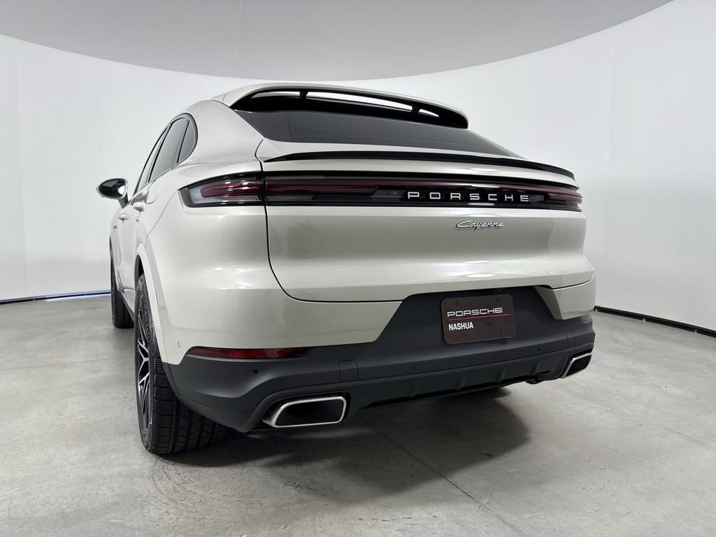 New 2026 Porsche Cayenne image 20