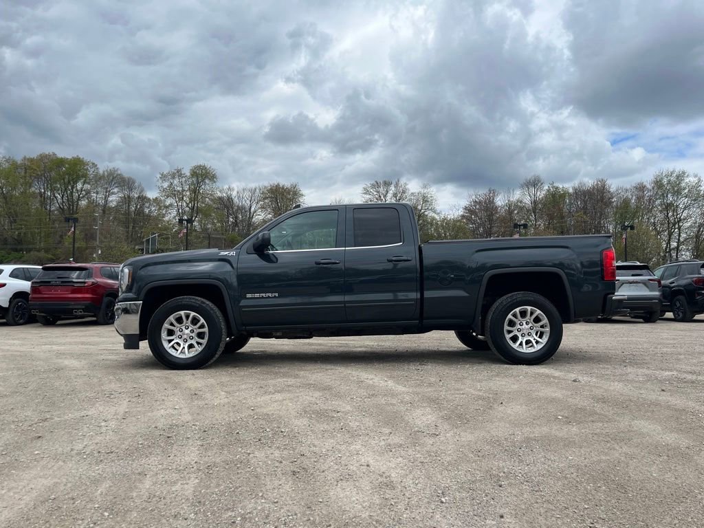 Used 2018 GMC Sierra 1500 SLE w/ SLE Value Package AWD/4WD image 16