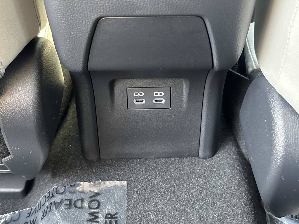 New 2026 Toyota Prius XLE FWD image 20