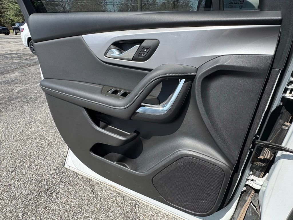 Used 2023 Chevrolet Blazer LT image 25