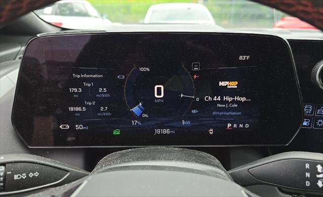 Used 2025 Chevrolet Equinox EV RS w/ Convenience Package II FWD image 13