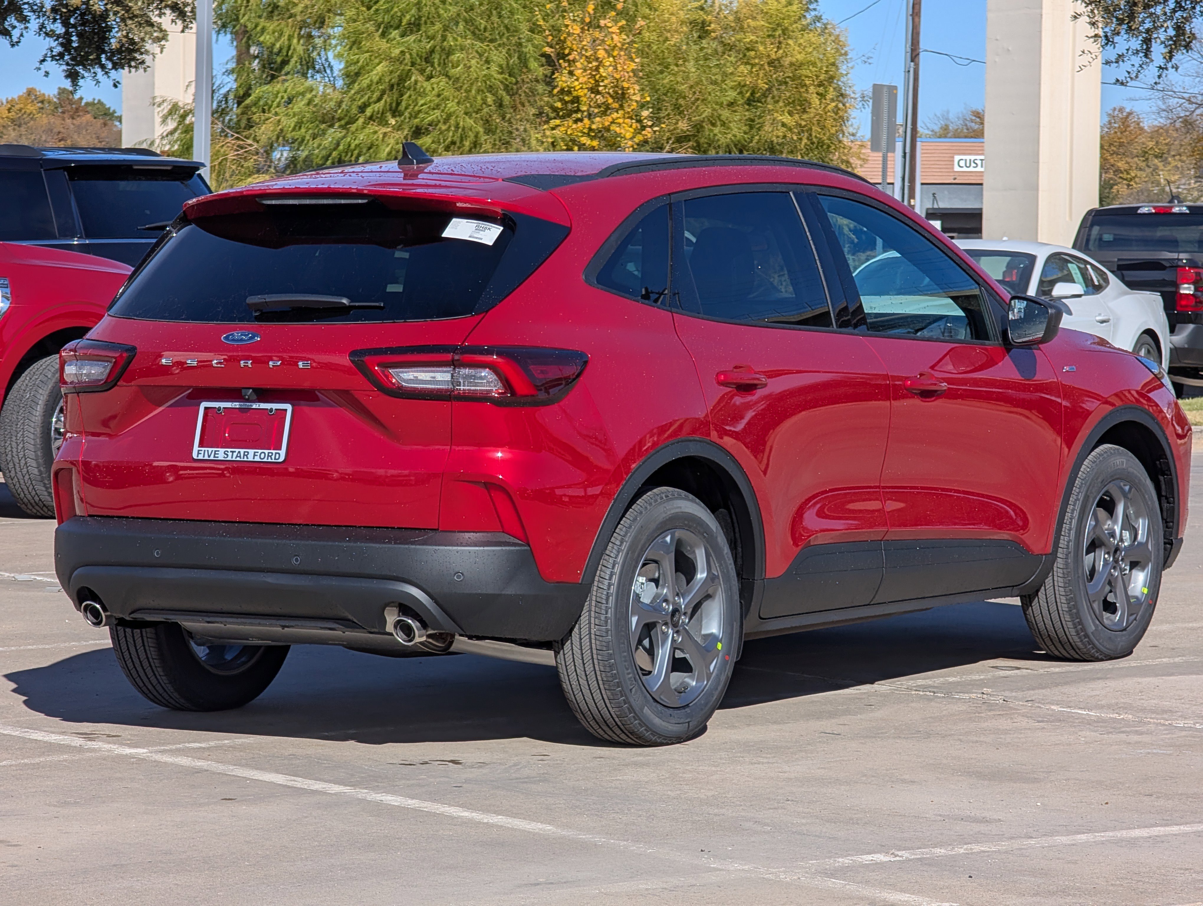 New 2026 Ford Escape ST-Line w/ Tech Pack #1 FWD image 4