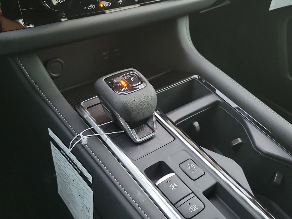 New 2026 Nissan Pathfinder SV image 9