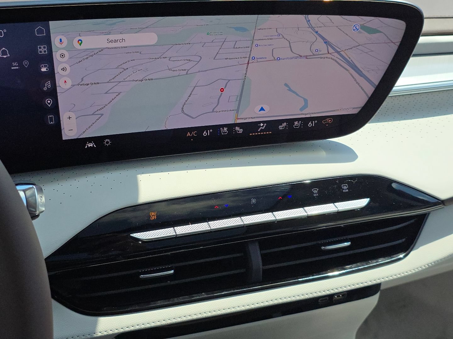 New 2026 Buick Enclave Avenir w/ Super Cruise Package AWD/4WD image 11