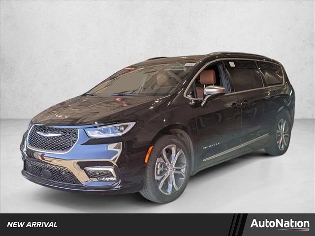 New 2026 Chrysler Pacifica Pinnacle