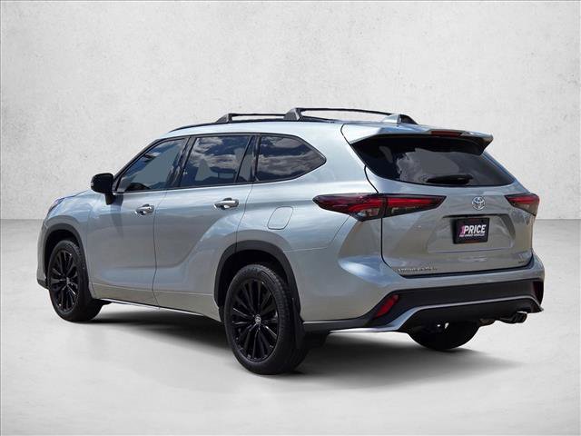 Used 2024 Toyota Highlander XSE image 7