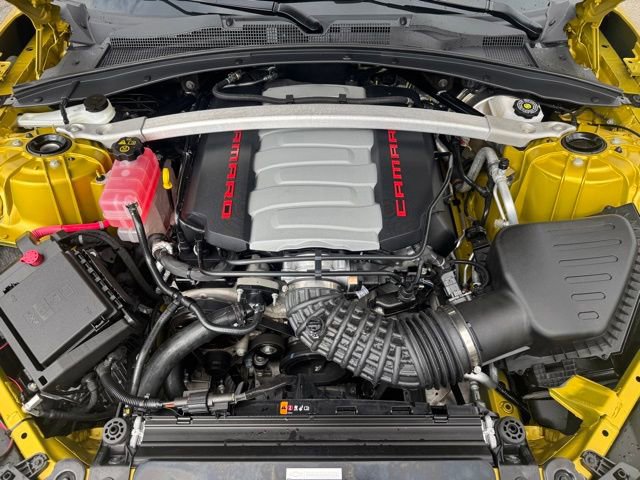 Used 2024 Chevrolet Camaro LT w/ Technology Package image 12