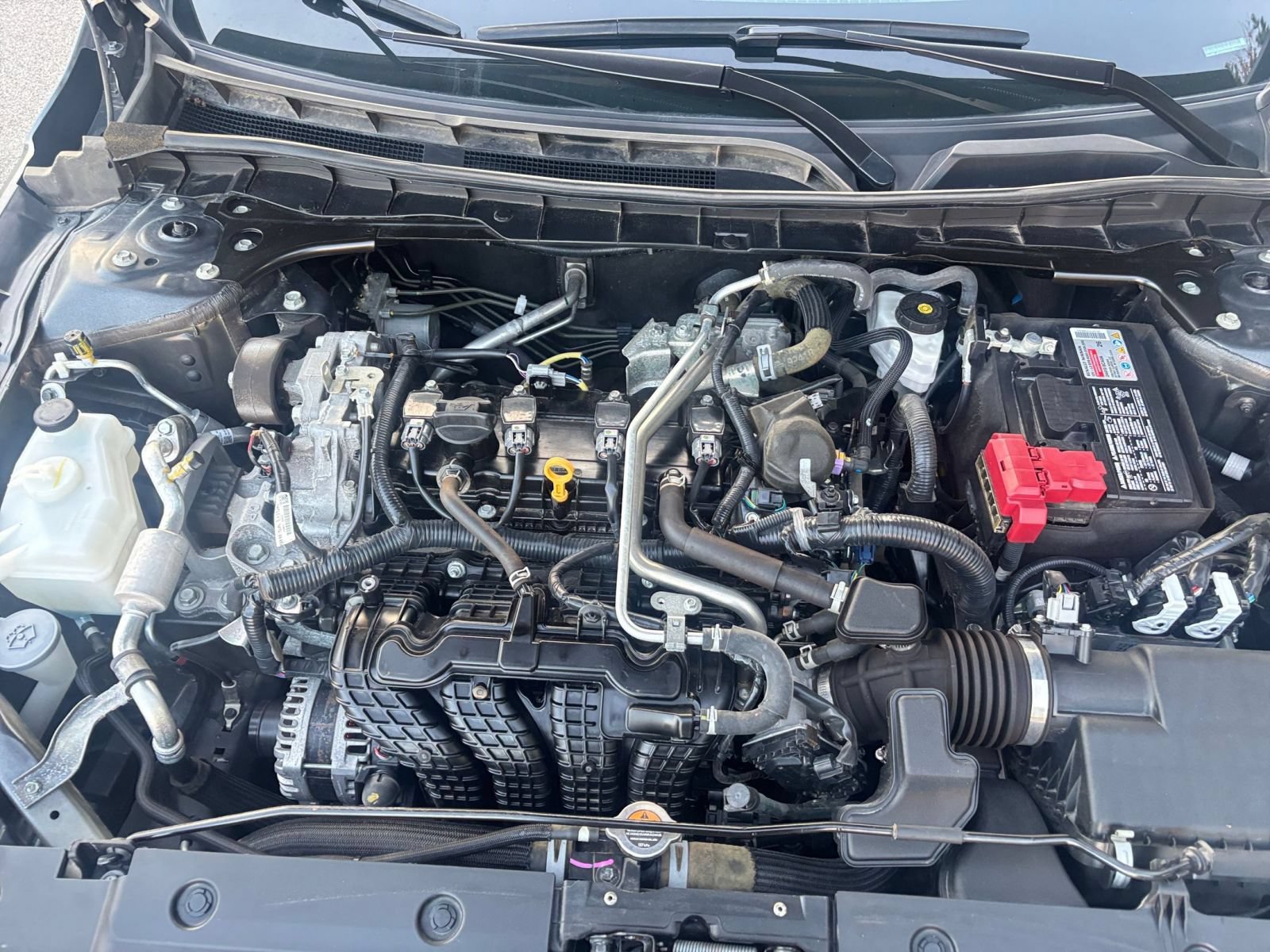 Used 2025 Nissan Altima 2.5 SV FWD image 32