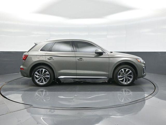 Used 2023 Audi Q5 2.0T Premium Plus w/ Premium Plus Package AWD/4WD image 8