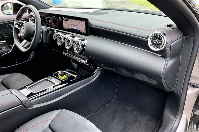 Certified 2025 Mercedes-Benz CLA 250 image 23
