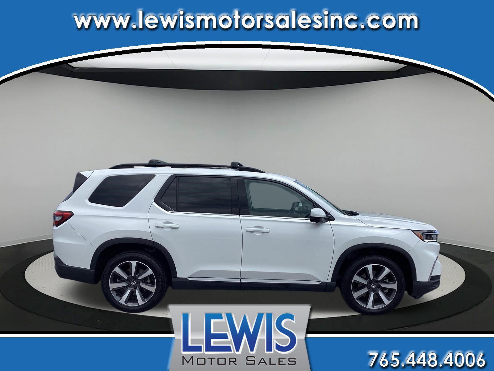 Used 2025 Honda Pilot Elite image 1
