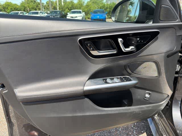 Used 2022 Mercedes-Benz C 300 4MATIC Sedan image 29
