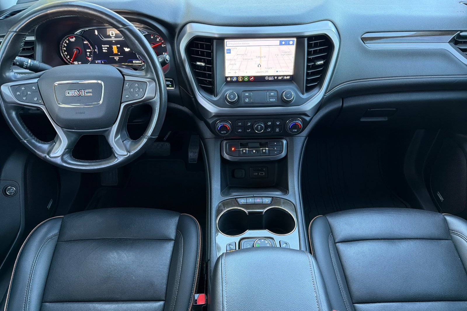 Used 2022 GMC Acadia AT4 w/ Technology Package AWD/4WD image 10