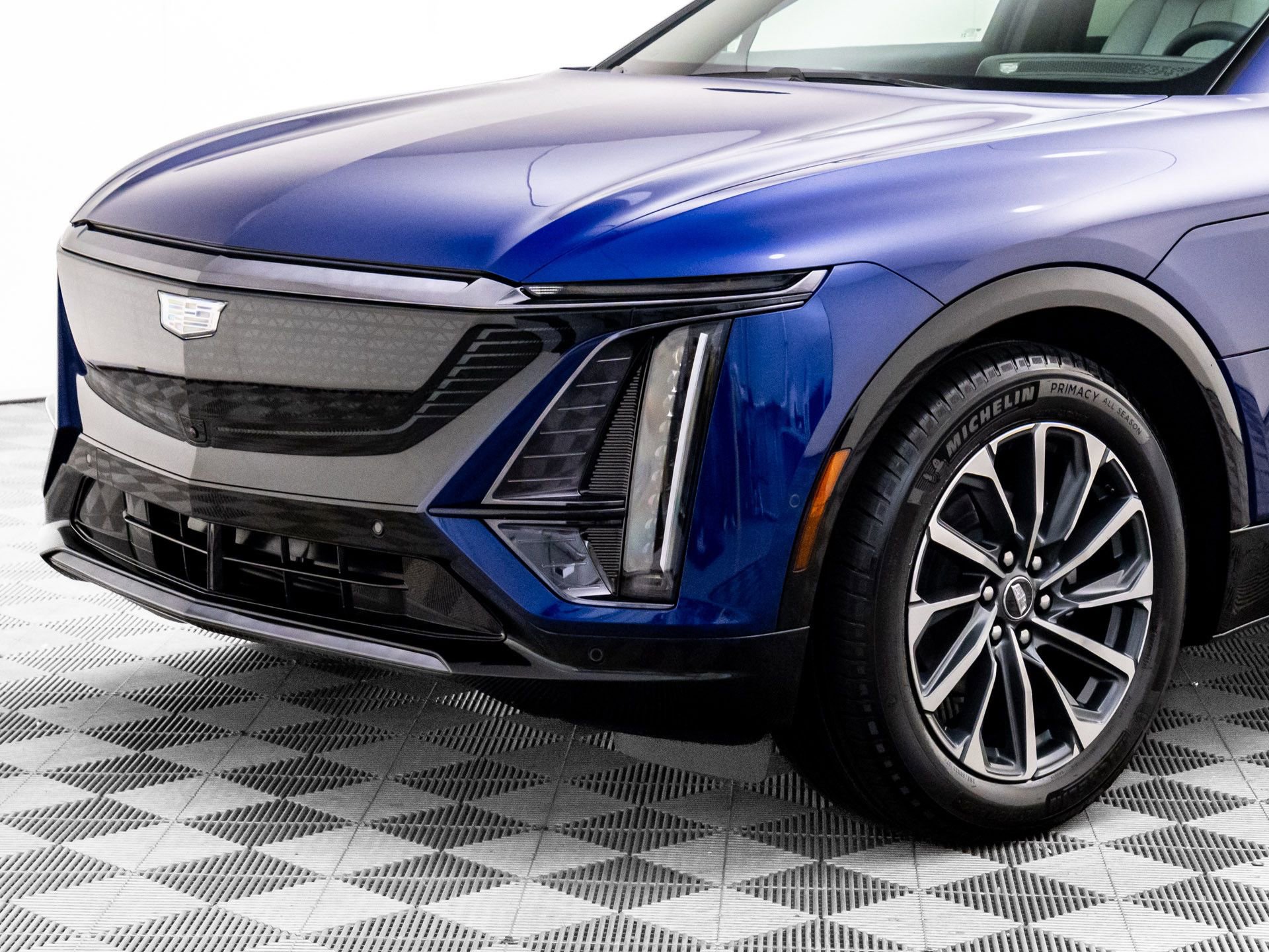 New 2026 Cadillac Lyriq Sport image 31