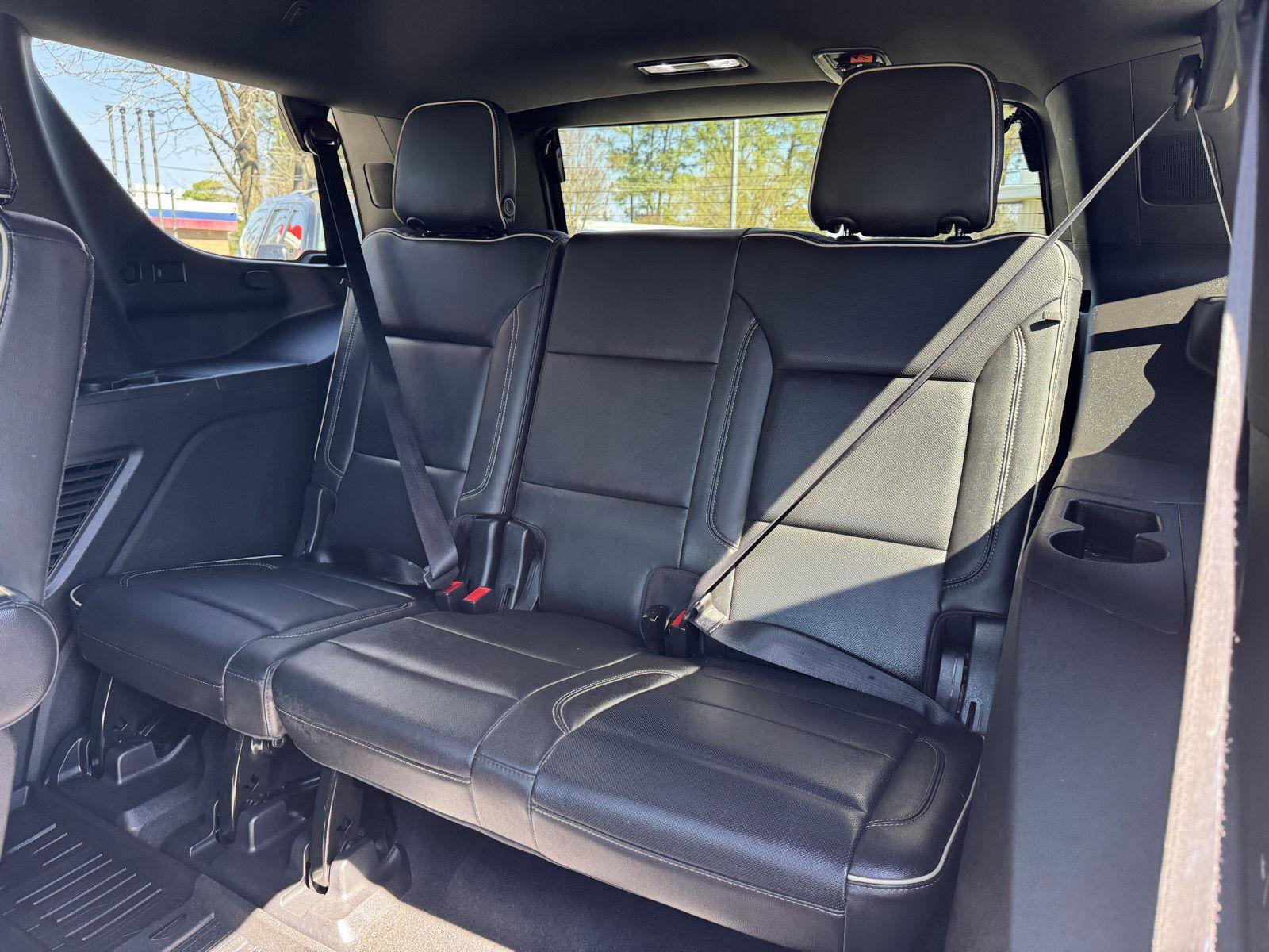 Used 2021 GMC Yukon SLT w/ SLT Luxury Plus Package image 8