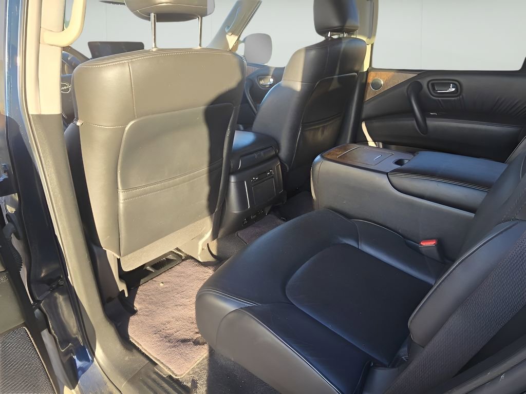 Used 2021 Nissan Armada SL w/ Captain's Chairs Package AWD/4WD image 16