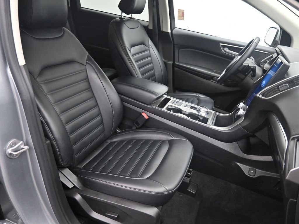 Used 2022 Ford Edge SEL w/ Convenience Package image 22