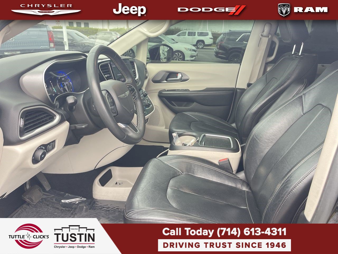 Used 2022 Chrysler Pacifica Touring-L FWD image 24