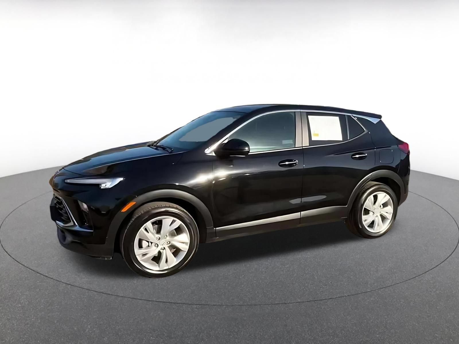 Used 2025 Buick Encore GX Preferred FWD image 4