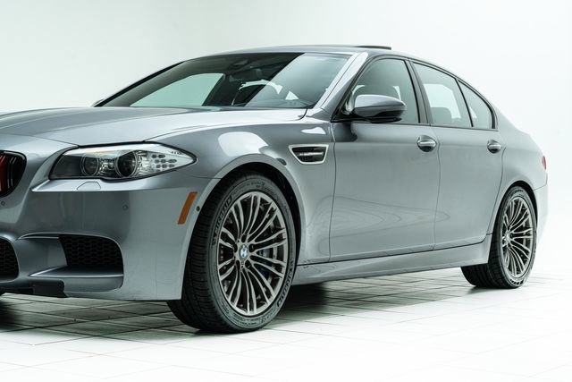 Used 2013 BMW M5 image 9