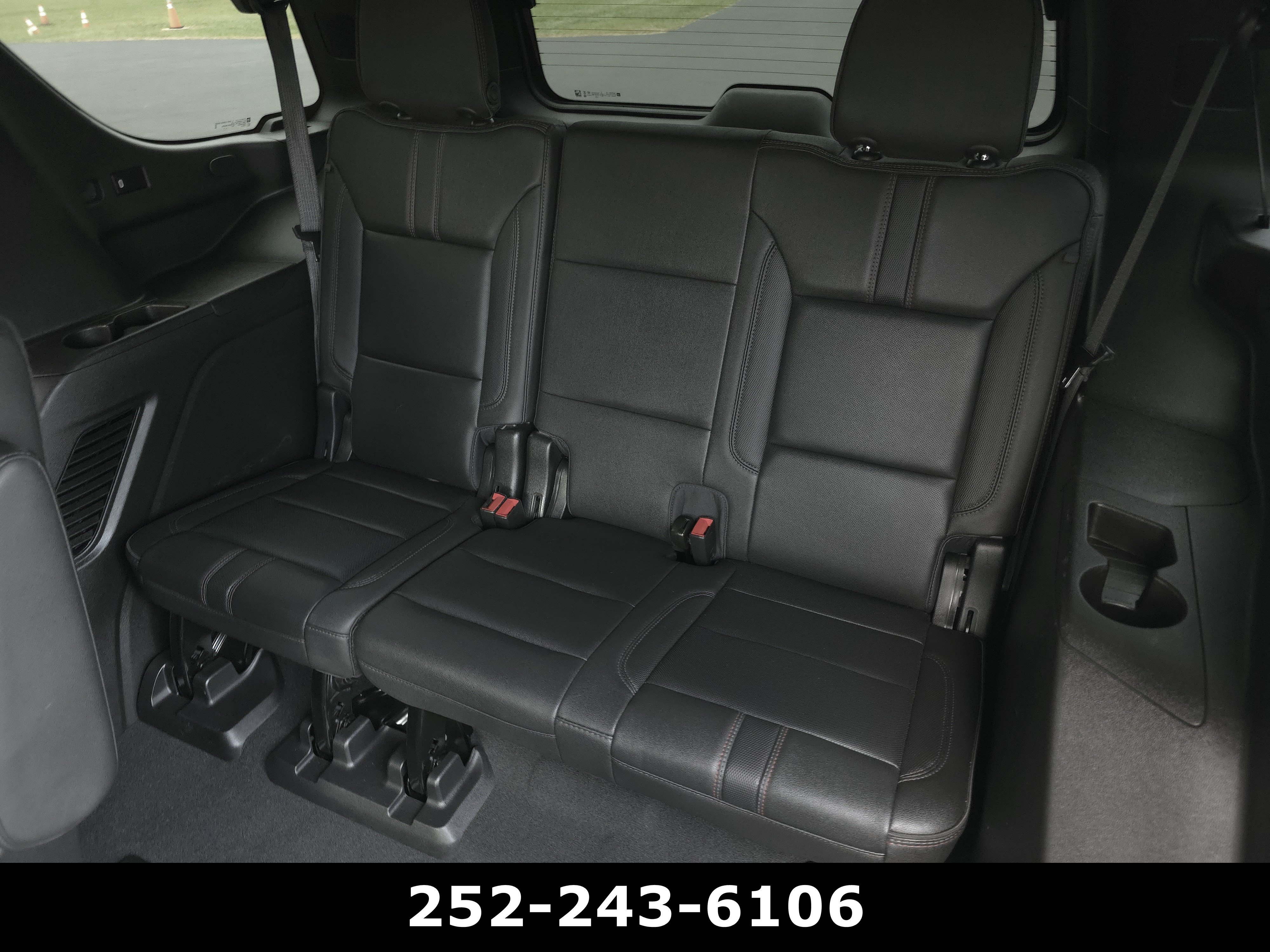 Used 2022 Chevrolet Tahoe RST w/ Luxury Package AWD/4WD image 30