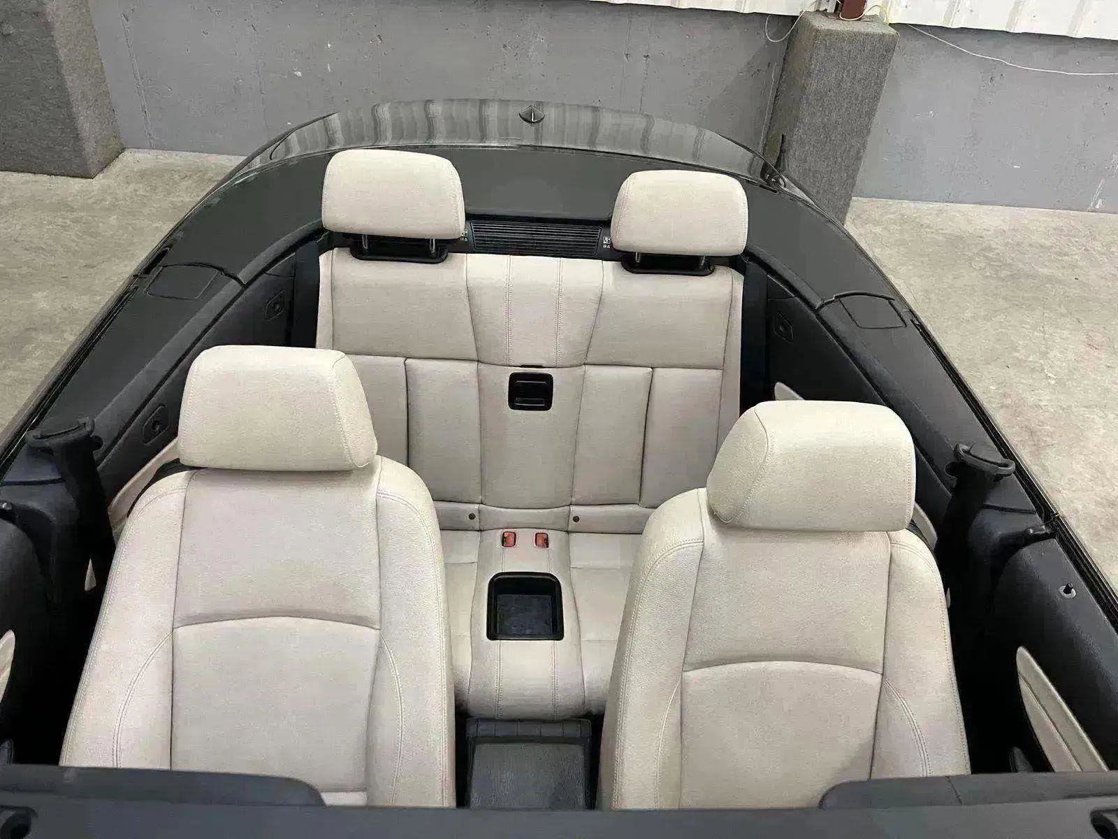 Used 2013 BMW 135i Convertible image 33