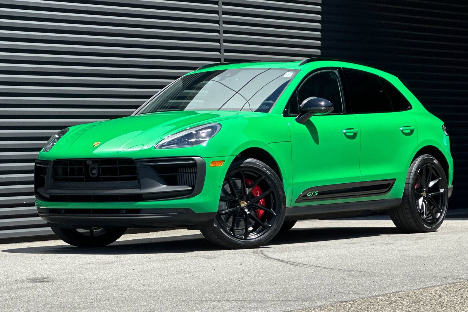 Used 2025 Porsche Macan GTS
