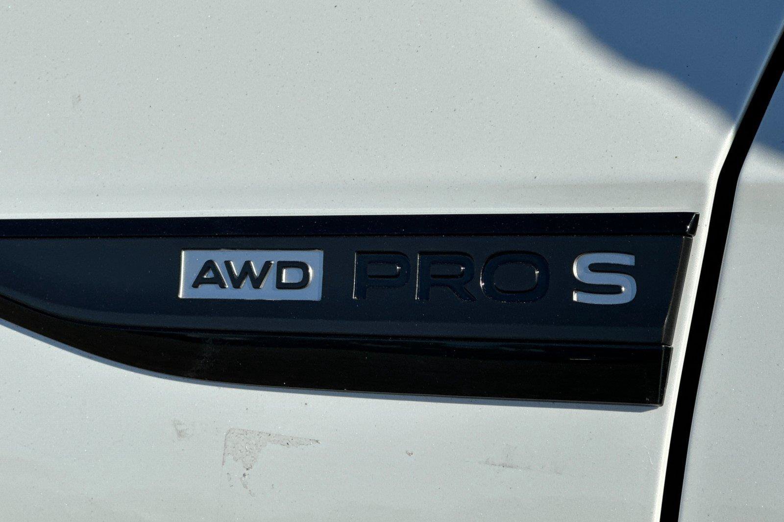 New 2026 Volkswagen ID.4 Pro S AWD/4WD image 23