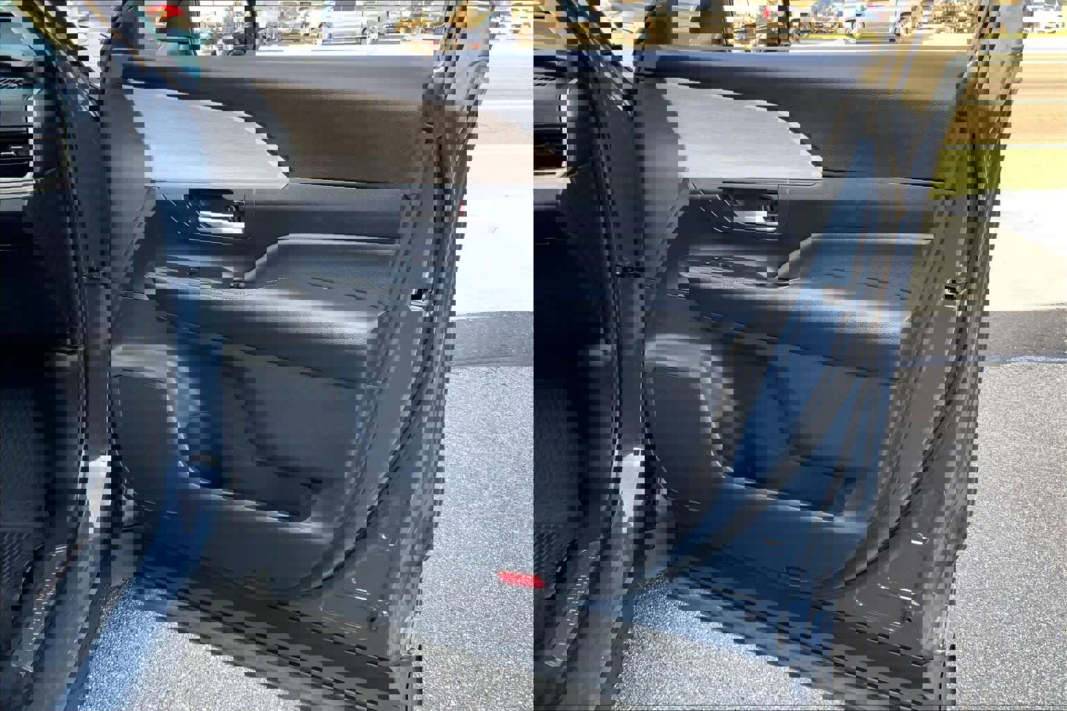 Certified 2024 Toyota Grand Highlander Platinum image 41