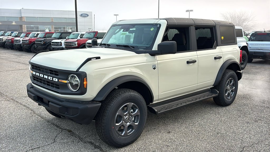 New 2026 Ford Bronco Big Bend AWD/4WD image 2
