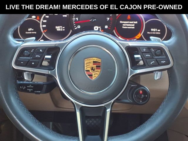 Used 2022 Porsche Cayenne Platinum Edition AWD/4WD image 8