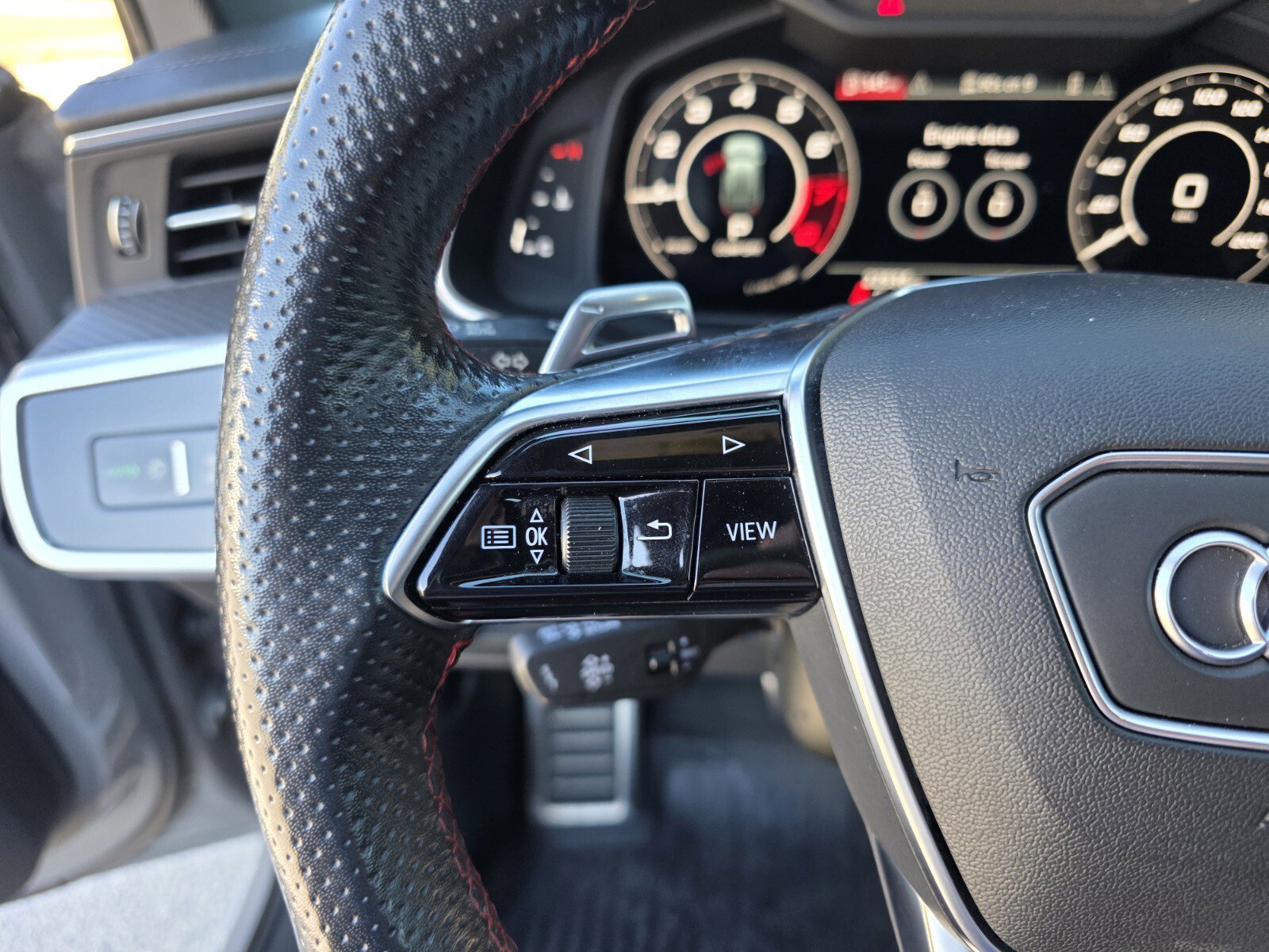 Used 2022 Audi RS 6 image 18