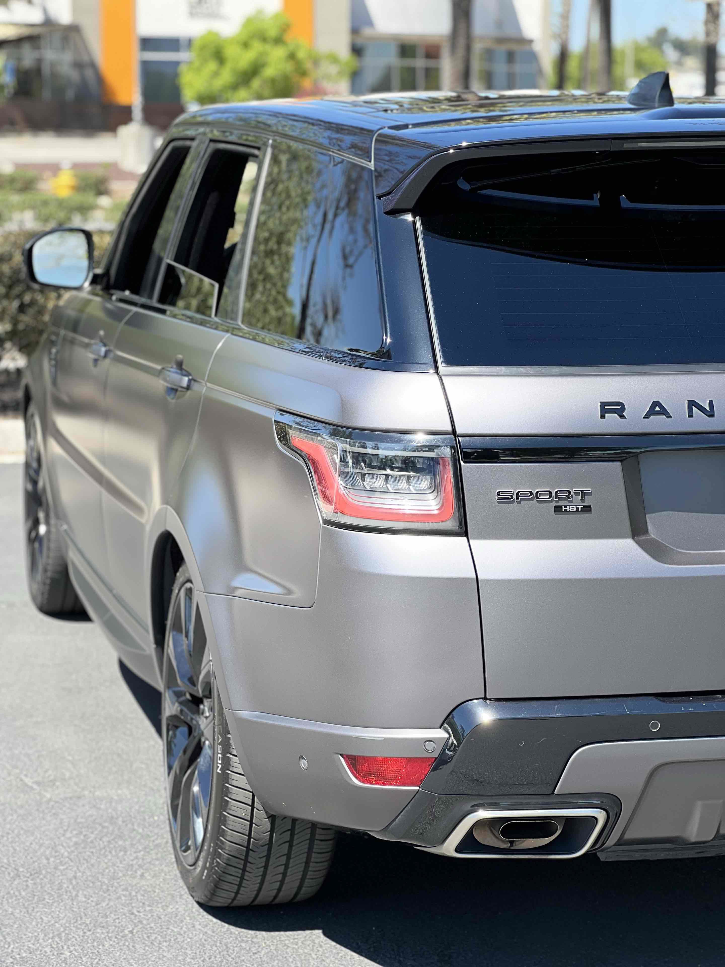 Used 2020 Land Rover Range Rover Sport HST image 58