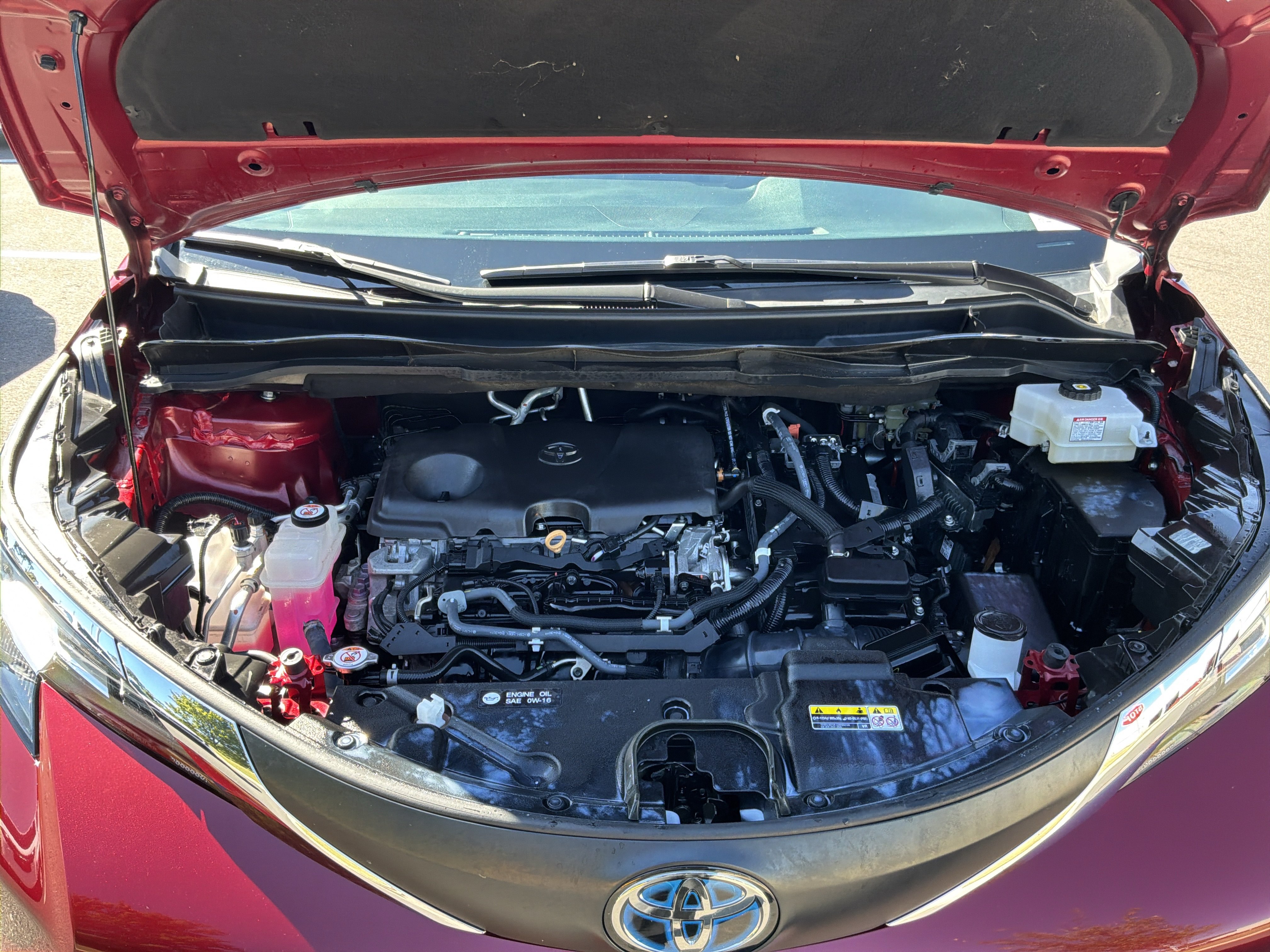 Used 2021 Toyota Sienna XLE FWD image 35