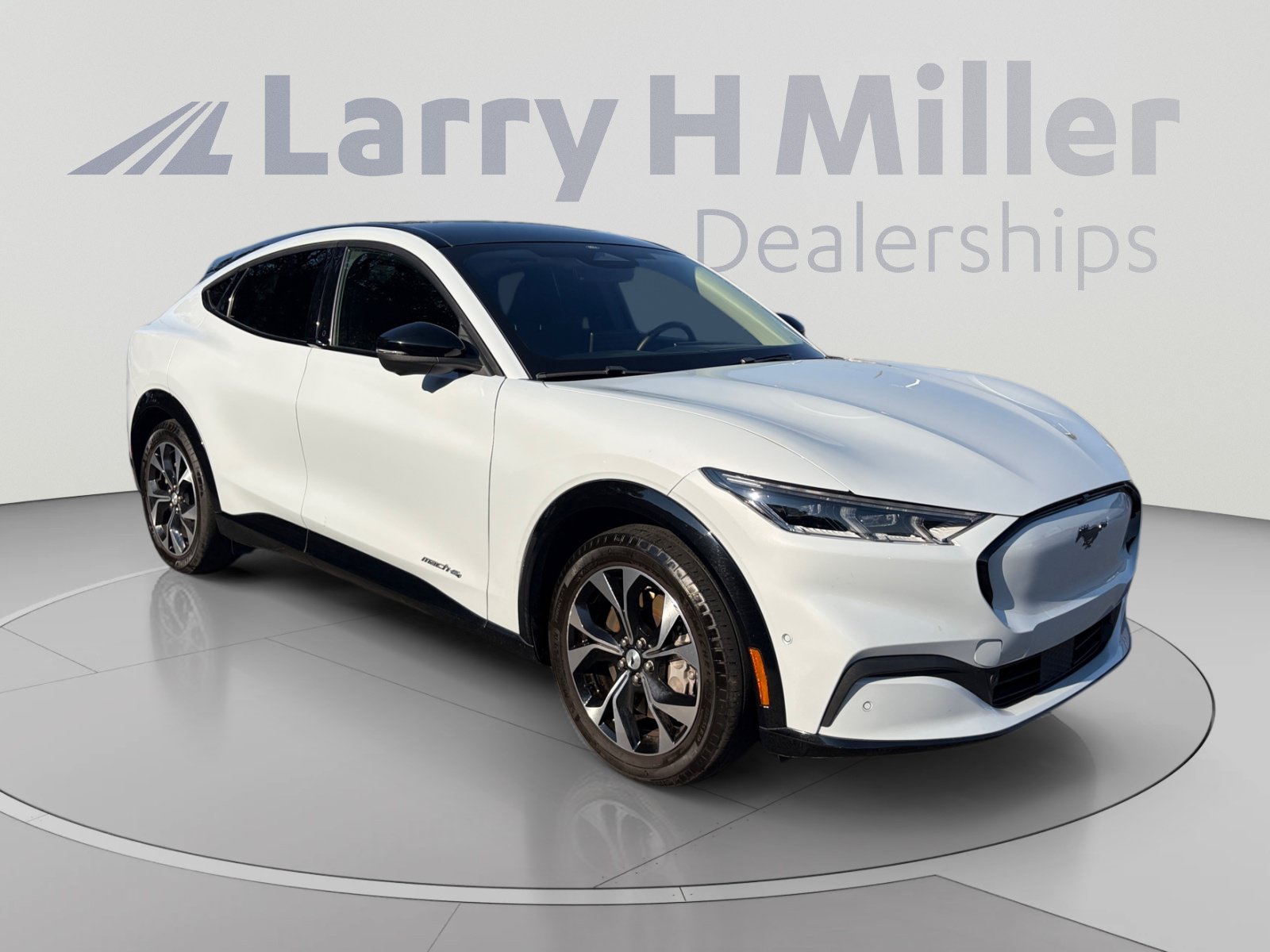 Used 2023 Ford Mustang Mach-E Premium AWD/4WD image 7