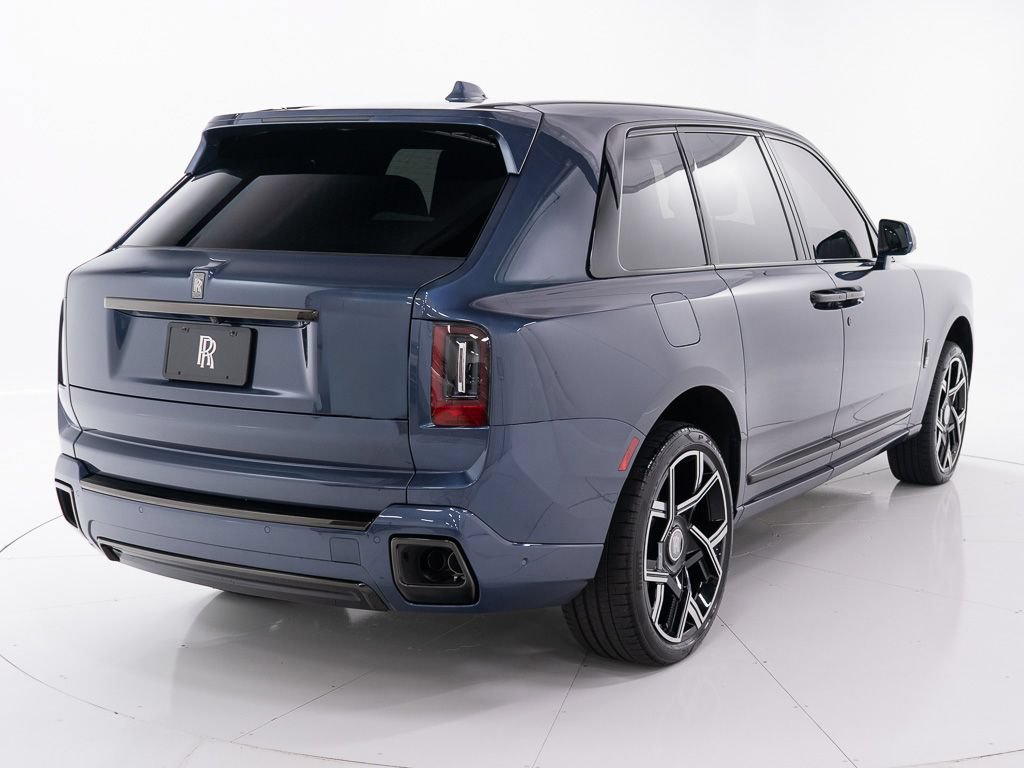 Certified 2025 Rolls-Royce Cullinan Black Badge AWD/4WD image 5