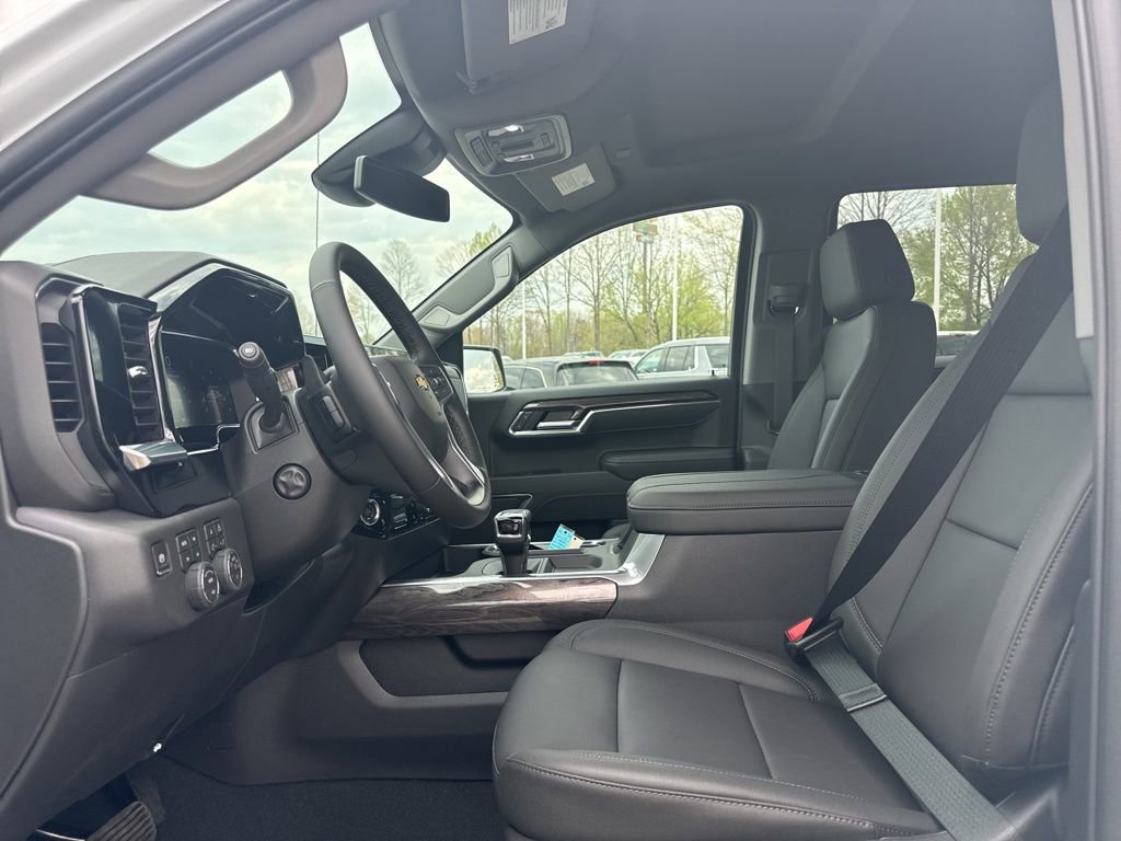 New 2026 Chevrolet Silverado 1500 LTZ image 9