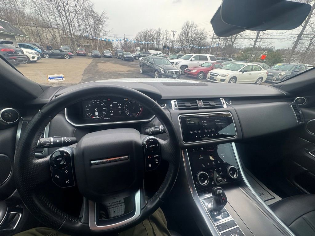 Used 2020 Land Rover Range Rover Sport SE image 36