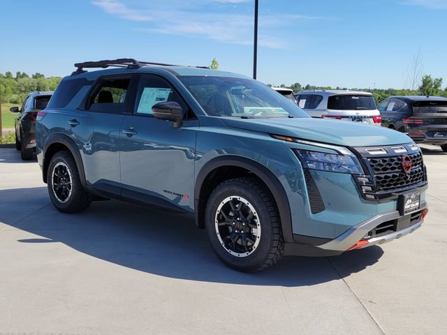 New 2026 Nissan Pathfinder Rock Creek w/ Rock Creek Premium Package AWD/4WD image 4