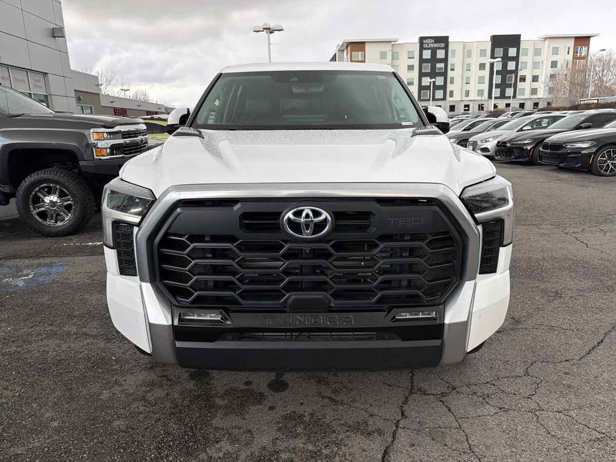 Used 2022 Toyota Tundra Limited w/ TRD Off-Road Package image 7