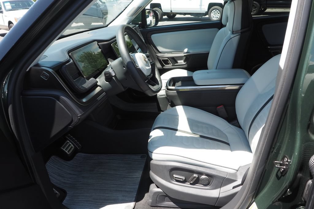 Used 2023 Rivian R1S Launch Edition Quad AWD/4WD image 13